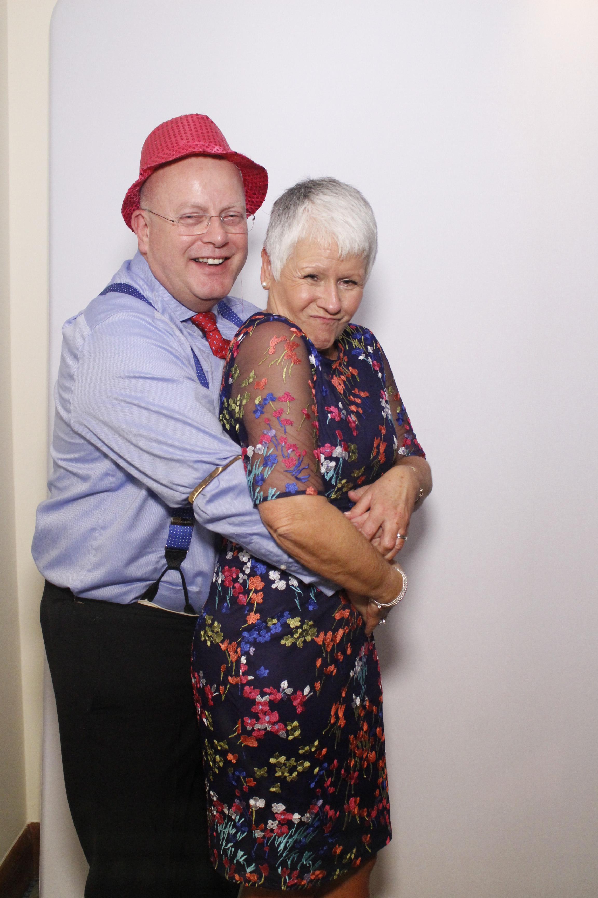 Luke & Emily's Wedding | View more photos from the event at gallery.myphotoboothexperience.co.uk/u/MyPhotoBoothExperienceLtd/Luke-Emilys-Wedding